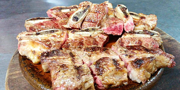 Costilla de Angus